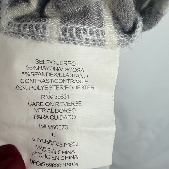 My Michelle Womens L Striped Sleeveless Blouse Zip Pocket High Low - Picture 8 of 8